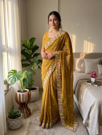 Women Pure Crush Saree
